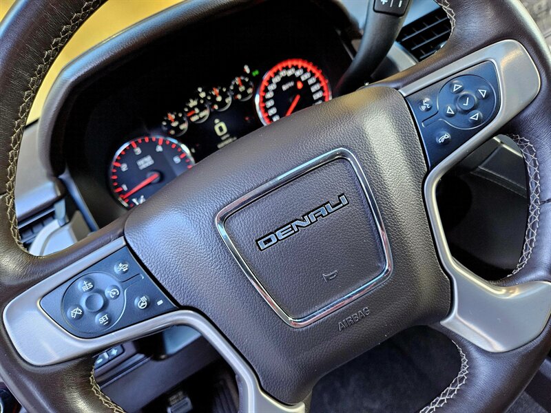 2016 GMC Yukon XL Denali   - Photo 31 - Hillsboro, OR 97124