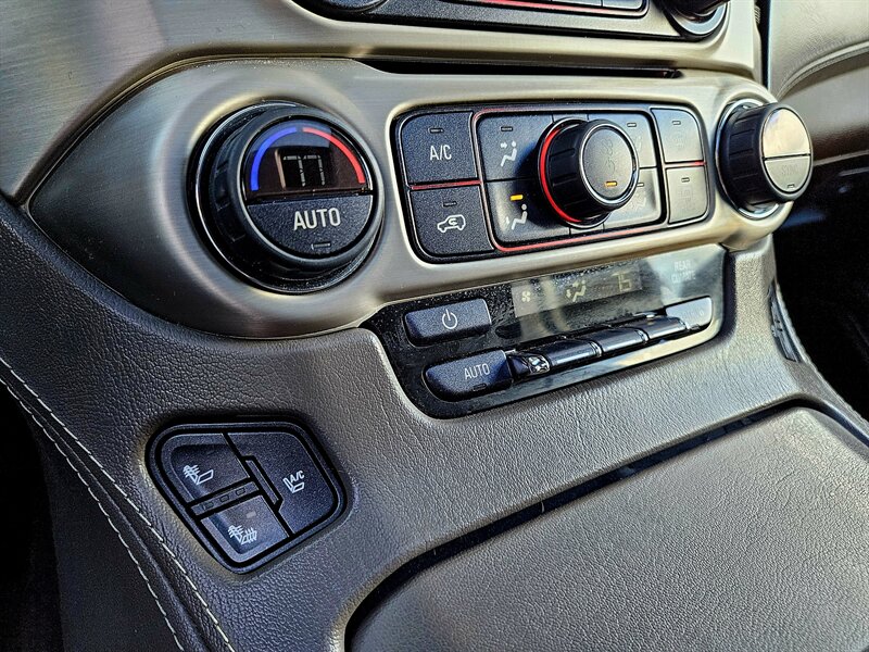 2016 GMC Yukon XL Denali   - Photo 35 - Hillsboro, OR 97124