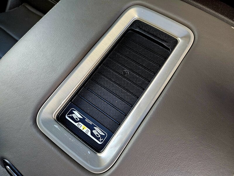 2016 GMC Yukon XL Denali   - Photo 47 - Hillsboro, OR 97124