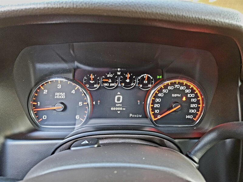 2016 GMC Yukon XL Denali   - Photo 32 - Hillsboro, OR 97124