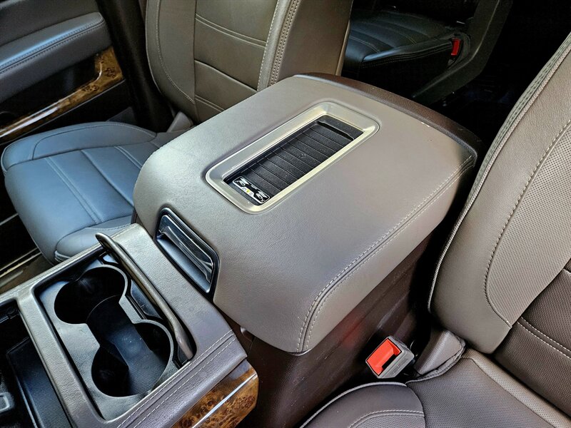 2016 GMC Yukon XL Denali   - Photo 46 - Hillsboro, OR 97124