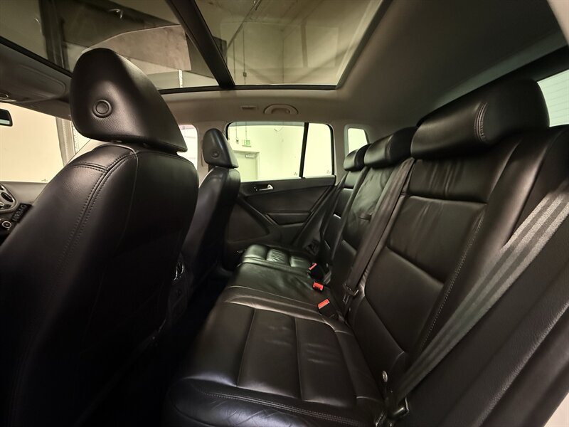 2010 Volkswagen Tiguan SEL 4Motion   - Photo 29 - Hillsboro, OR 97124