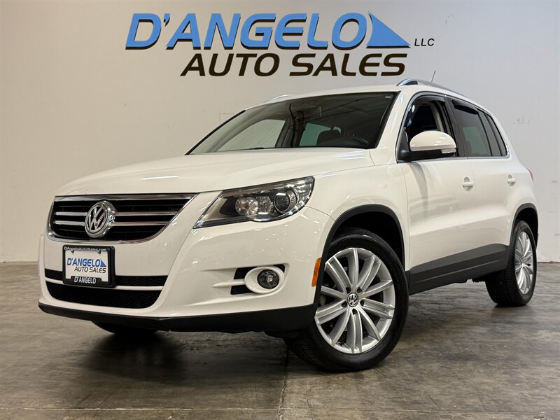 2010 Volkswagen Tiguan SEL 4Motion   - Photo 1 - Hillsboro, OR 97124