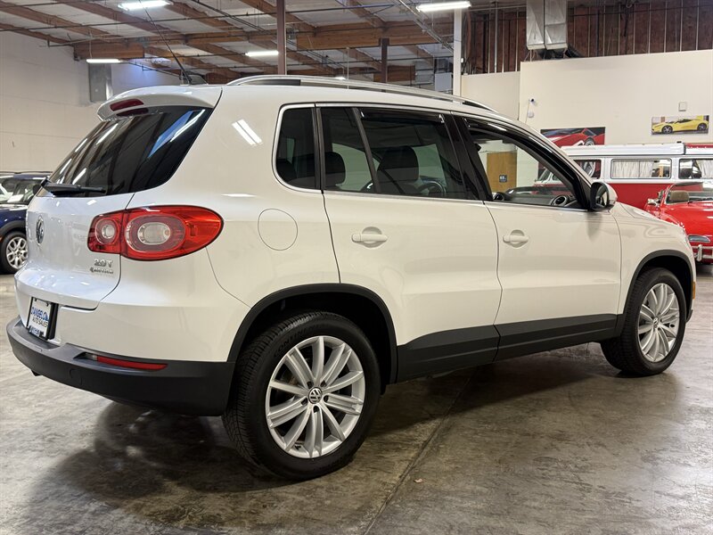 2010 Volkswagen Tiguan SEL 4Motion   - Photo 7 - Hillsboro, OR 97124