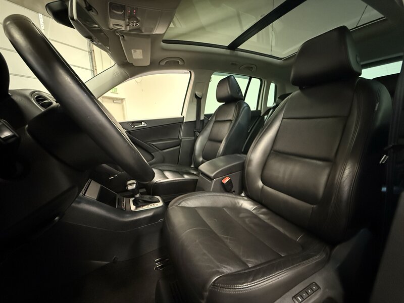 2010 Volkswagen Tiguan SEL 4Motion   - Photo 28 - Hillsboro, OR 97124