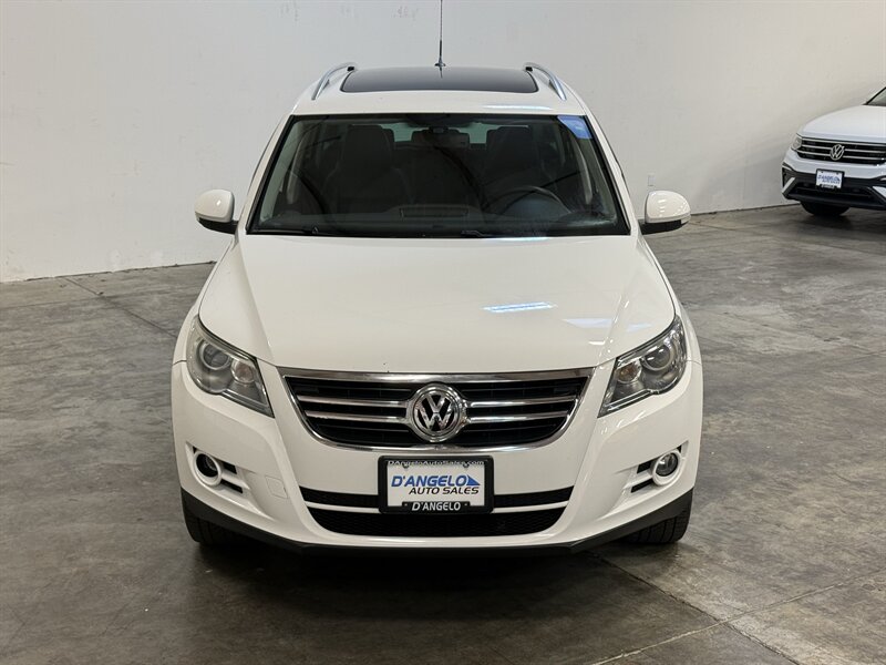 2010 Volkswagen Tiguan SEL 4Motion   - Photo 10 - Hillsboro, OR 97124
