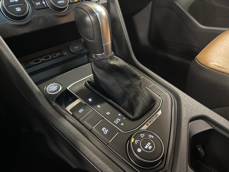 2018 Volkswagen Tiguan 2.0T SE 4Motion - Photo 25 - Hillsboro, OR 97124