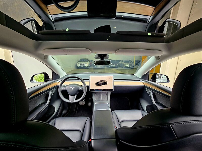 2023 Tesla Model Y Long Range - Photo 16 - Hillsboro, OR 97124