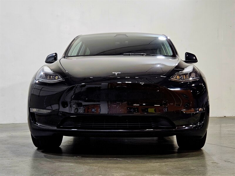 2023 Tesla Model Y Long Range - Photo 10 - Hillsboro, OR 97124
