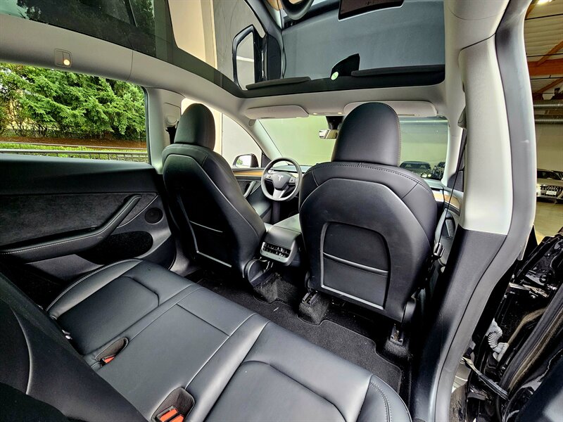 2023 Tesla Model Y Long Range - Photo 28 - Hillsboro, OR 97124