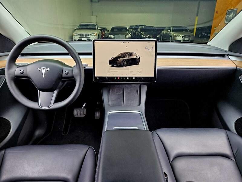 2023 Tesla Model Y Long Range - Photo 14 - Hillsboro, OR 97124