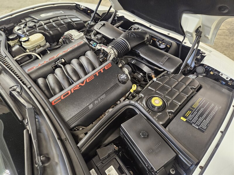 2004 Chevrolet Corvette Manual - Photo 46 - Hillsboro, OR 97124