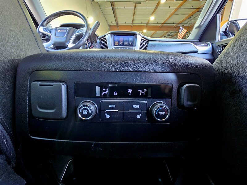 2020 GMC Yukon XL SLT   - Photo 56 - Hillsboro, OR 97124