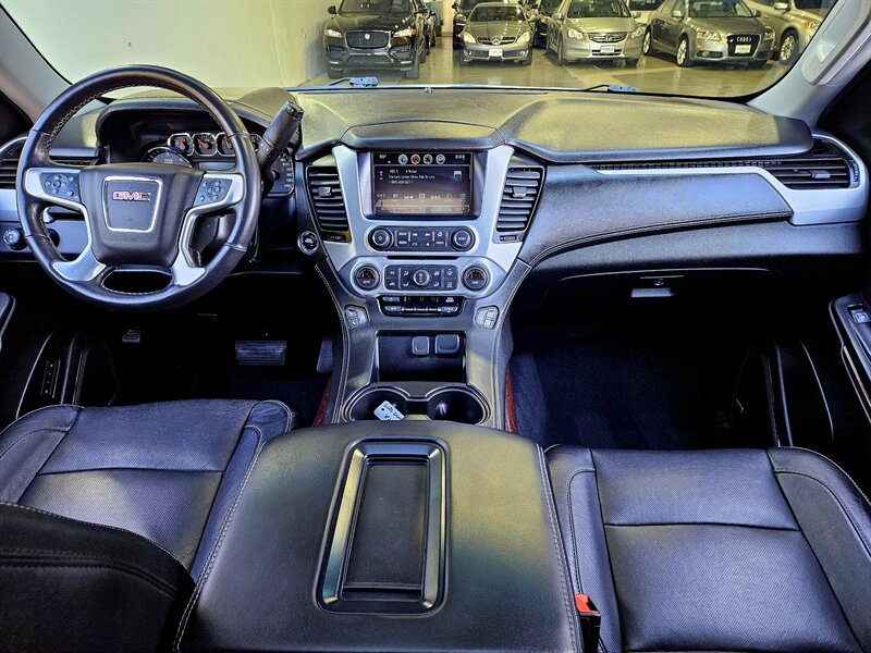 2020 GMC Yukon XL SLT   - Photo 23 - Hillsboro, OR 97124