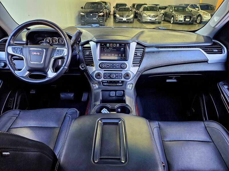 2020 GMC Yukon XL SLT   - Photo 24 - Hillsboro, OR 97124