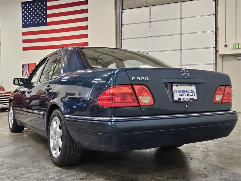 1998 Mercedes-Benz E 320   - Photo 6 - Hillsboro, OR 97124