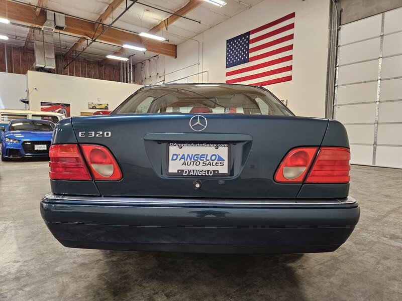 1998 Mercedes-Benz E 320   - Photo 7 - Hillsboro, OR 97124