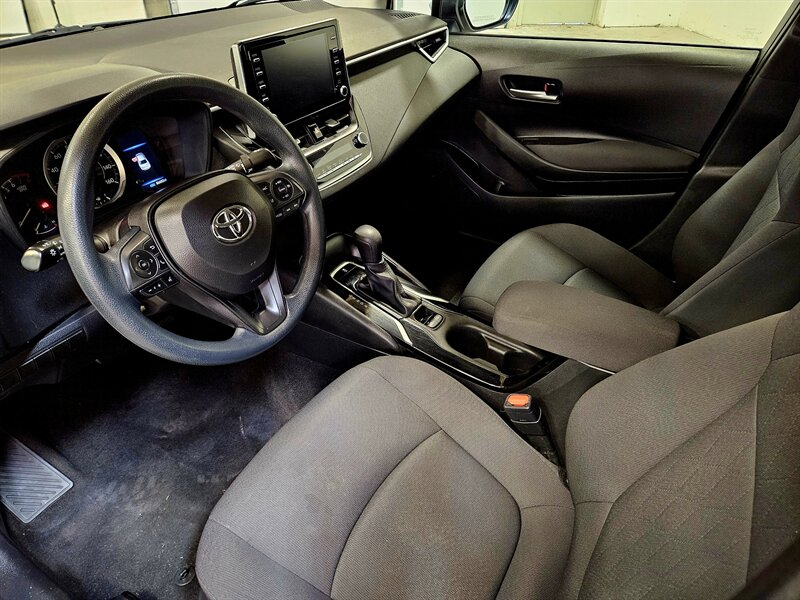 2020 Toyota Corolla LE   - Photo 28 - Hillsboro, OR 97124