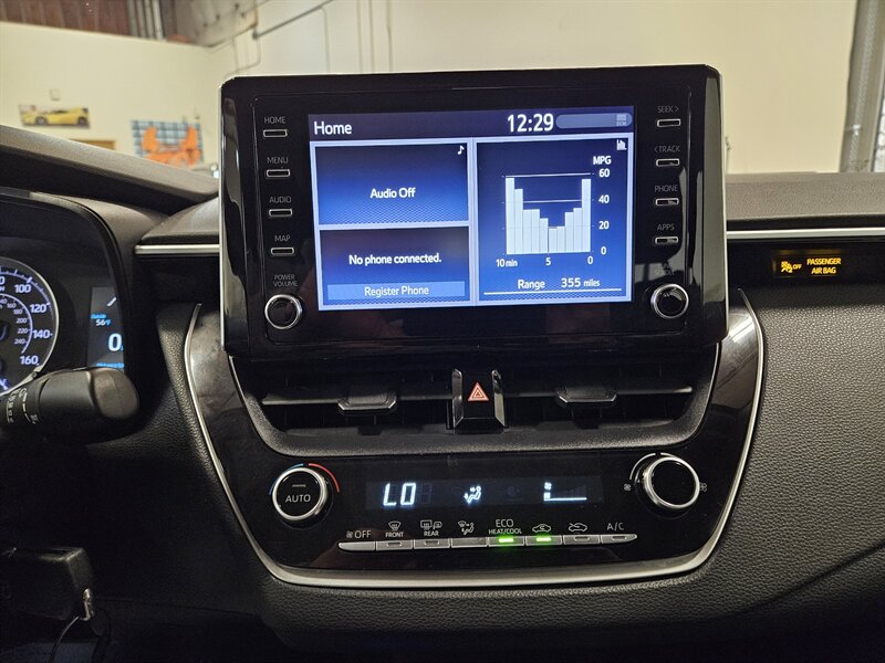 2020 Toyota Corolla LE   - Photo 33 - Hillsboro, OR 97124