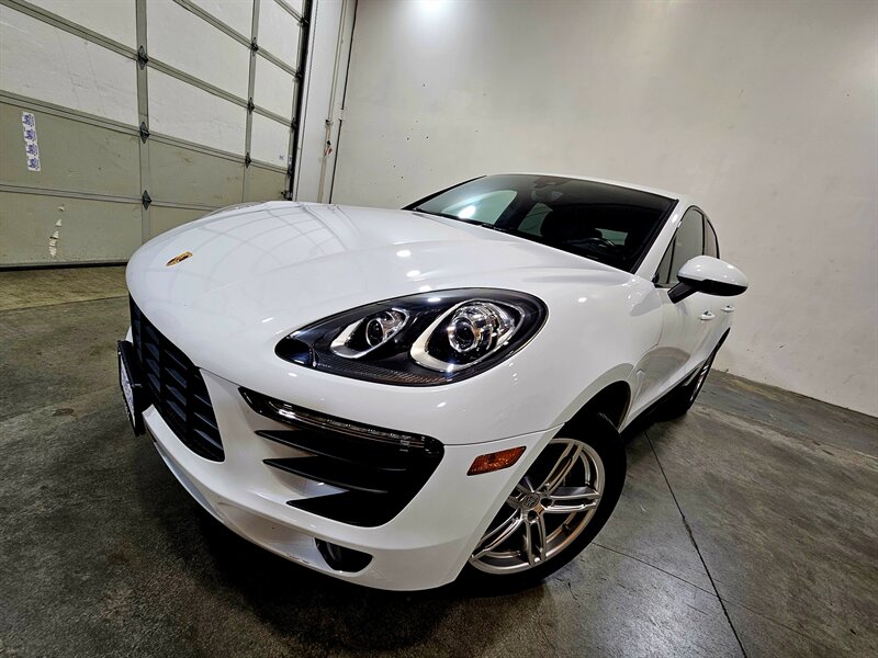 2017 Porsche Macan   - Photo 13 - Hillsboro, OR 97124
