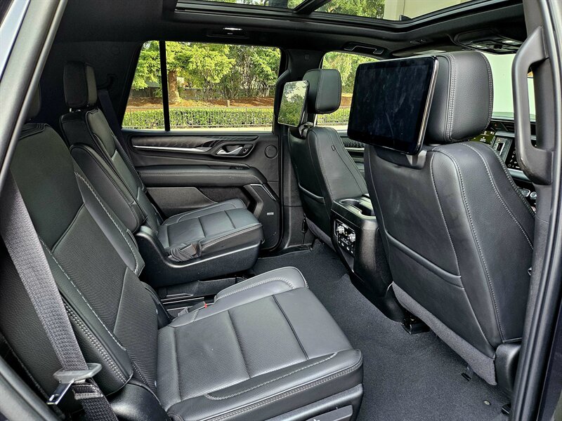 2023 GMC Yukon Denali   - Photo 45 - Hillsboro, OR 97124