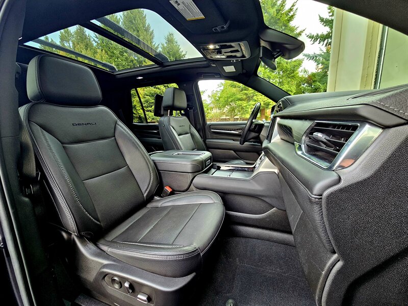 2023 GMC Yukon Denali   - Photo 22 - Hillsboro, OR 97124