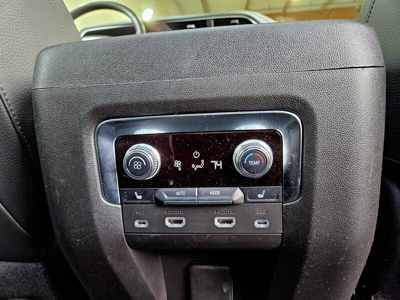 2023 GMC Yukon Denali   - Photo 47 - Hillsboro, OR 97124