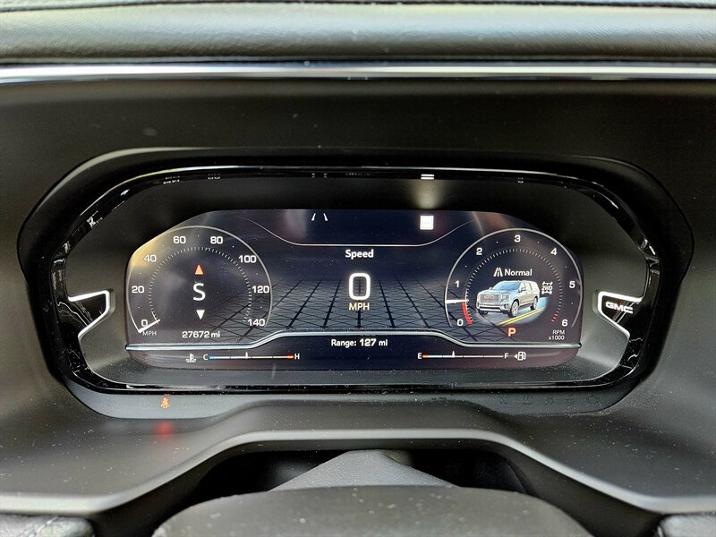 2023 GMC Yukon Denali   - Photo 27 - Hillsboro, OR 97124