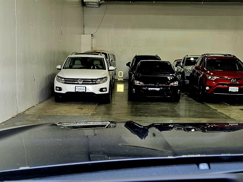 2023 GMC Yukon Denali   - Photo 34 - Hillsboro, OR 97124