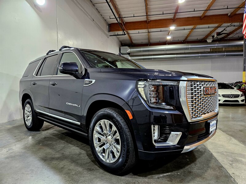 2023 GMC Yukon Denali   - Photo 3 - Hillsboro, OR 97124