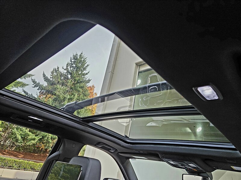 2023 GMC Yukon Denali   - Photo 46 - Hillsboro, OR 97124
