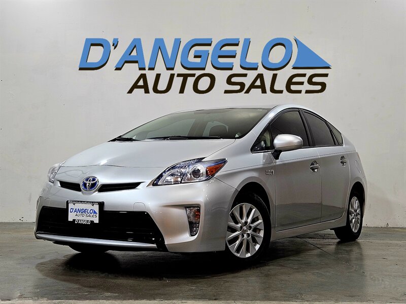 2013 Toyota Prius Plug-in Hybrid   - Photo 1 - Hillsboro, OR 97124