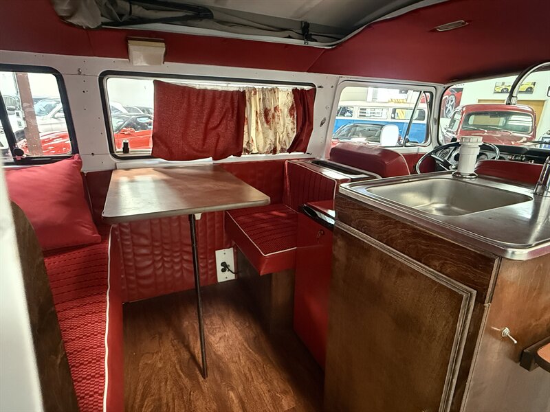 1970 Volkswagen Bus/Vanagon Westfalia Camper   - Photo 29 - Hillsboro, OR 97124