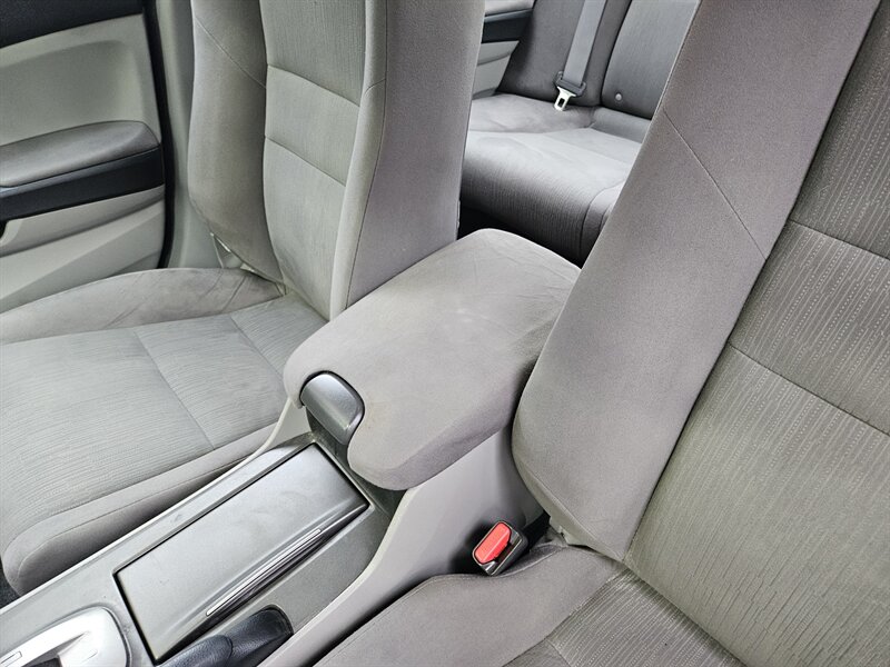 2011 Honda Accord LX-P   - Photo 22 - Hillsboro, OR 97124