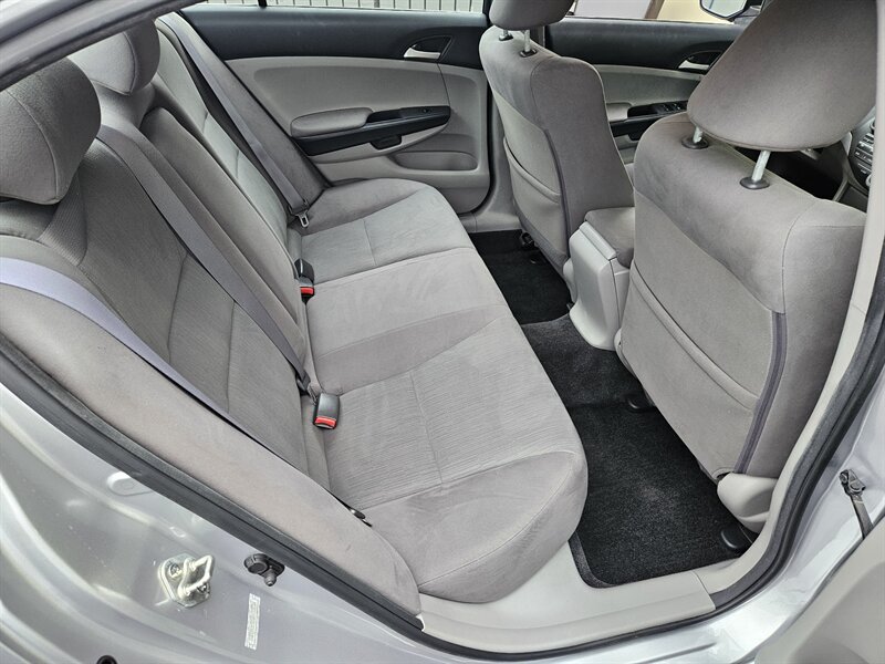 2011 Honda Accord LX-P   - Photo 25 - Hillsboro, OR 97124