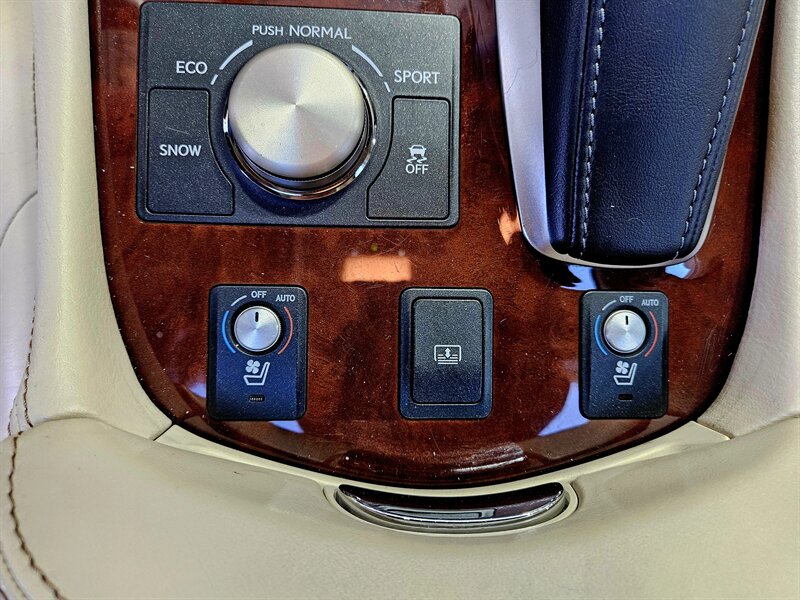 2014 Lexus LS 460 - Photo 23 - Hillsboro, OR 97124