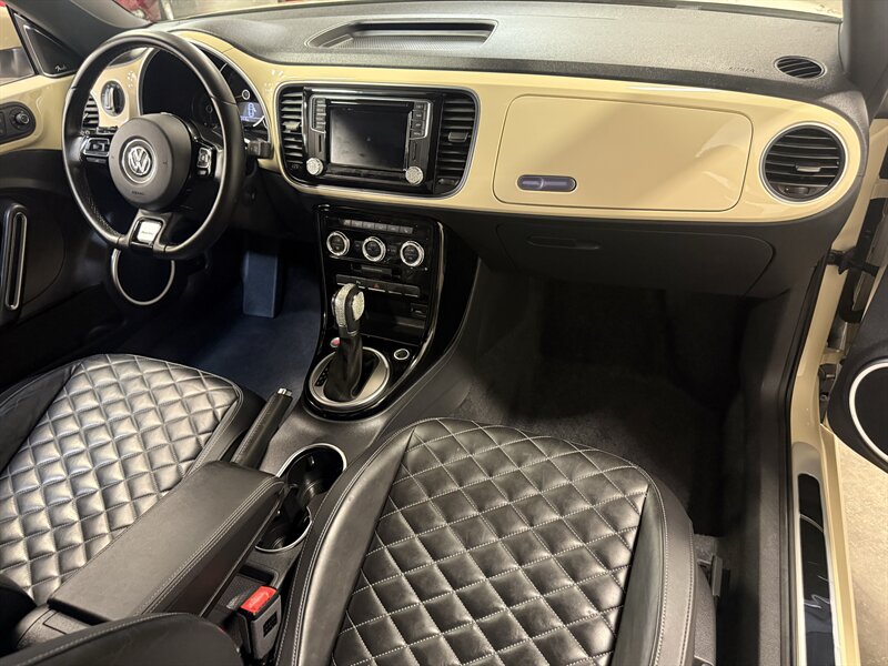 2019 Volkswagen Beetle 2.0T Final Edition SEL - Photo 13 - Hillsboro, OR 97124