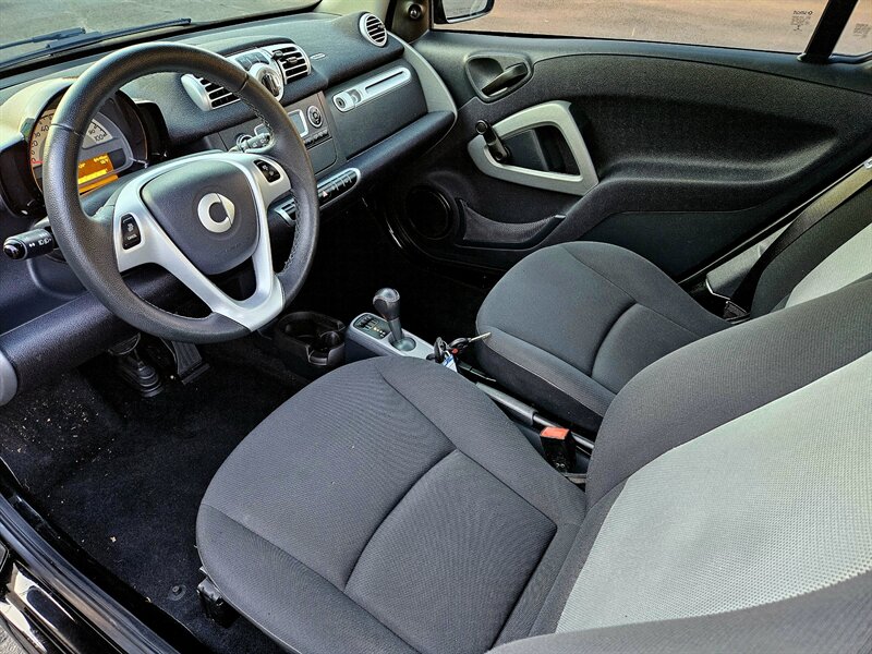 2015 Smart fortwo pure   - Photo 17 - Hillsboro, OR 97124