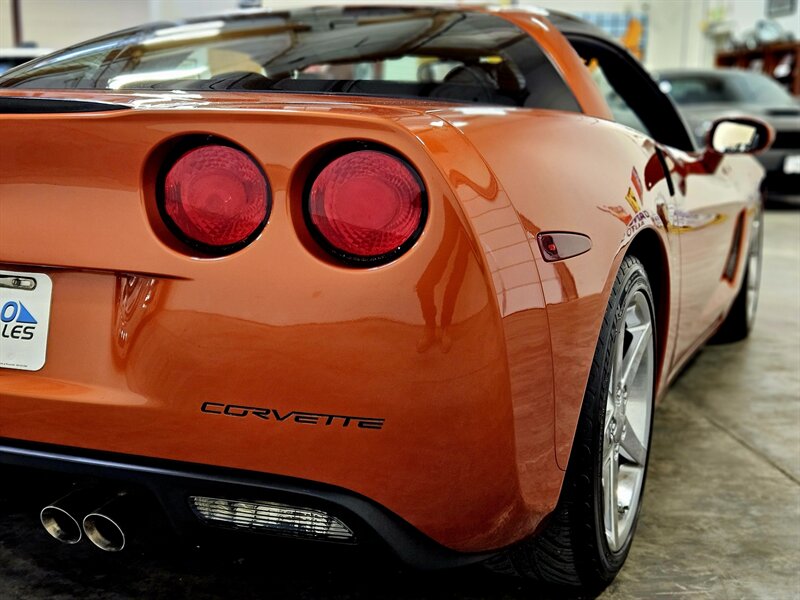 2005 Chevrolet Corvette Coupe   - Photo 18 - Hillsboro, OR 97124