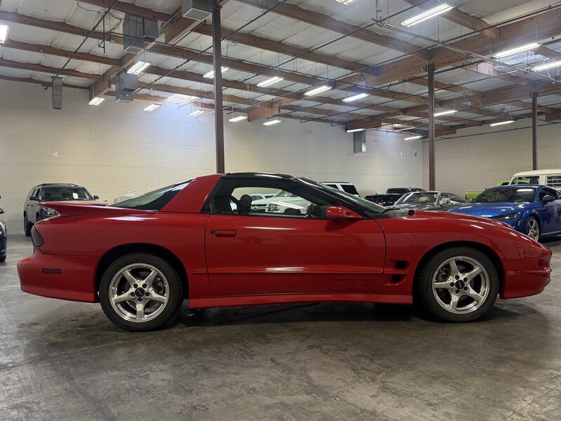 1998 Pontiac Firebird Trans Am - Photo 10 - Hillsboro, OR 97124