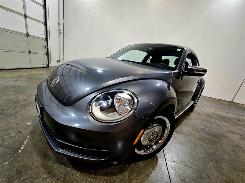 2013 Volkswagen Beetle 2.5L PZEV   - Photo 13 - Hillsboro, OR 97124