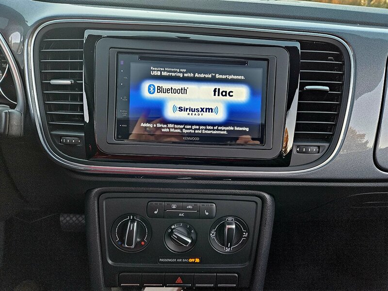 2013 Volkswagen Beetle 2.5L PZEV   - Photo 24 - Hillsboro, OR 97124