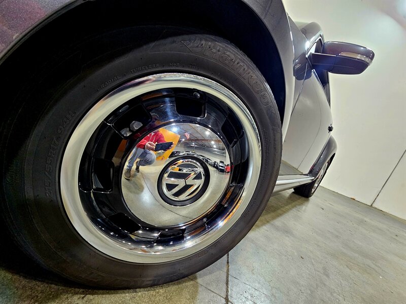 2013 Volkswagen Beetle 2.5L PZEV   - Photo 12 - Hillsboro, OR 97124