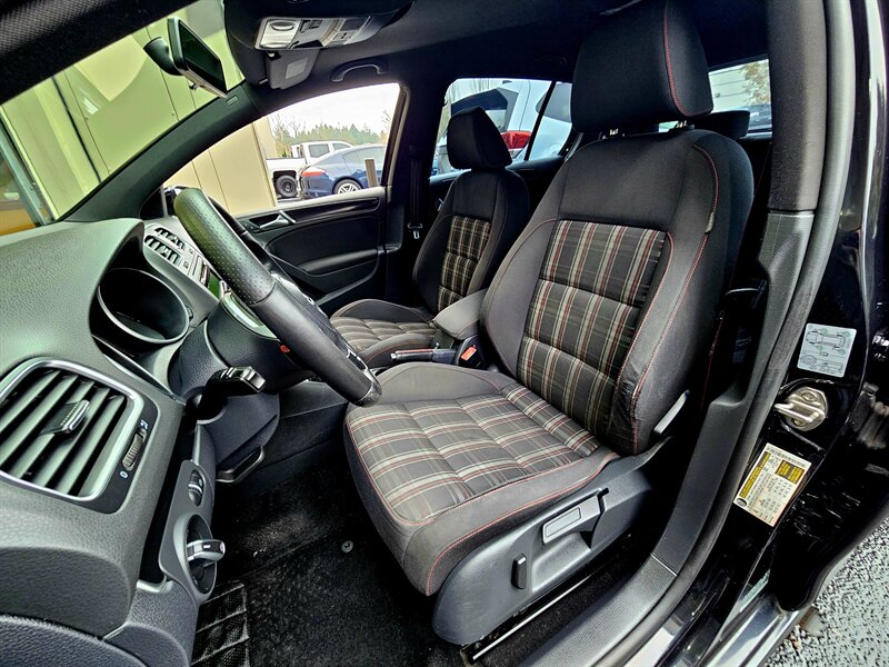 2013 Volkswagen GTI   - Photo 27 - Hillsboro, OR 97124