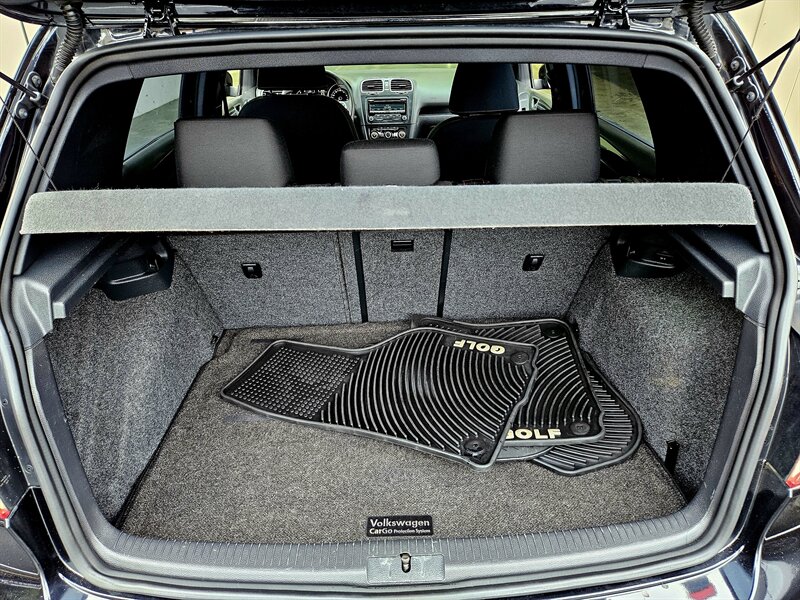 2013 Volkswagen GTI   - Photo 29 - Hillsboro, OR 97124