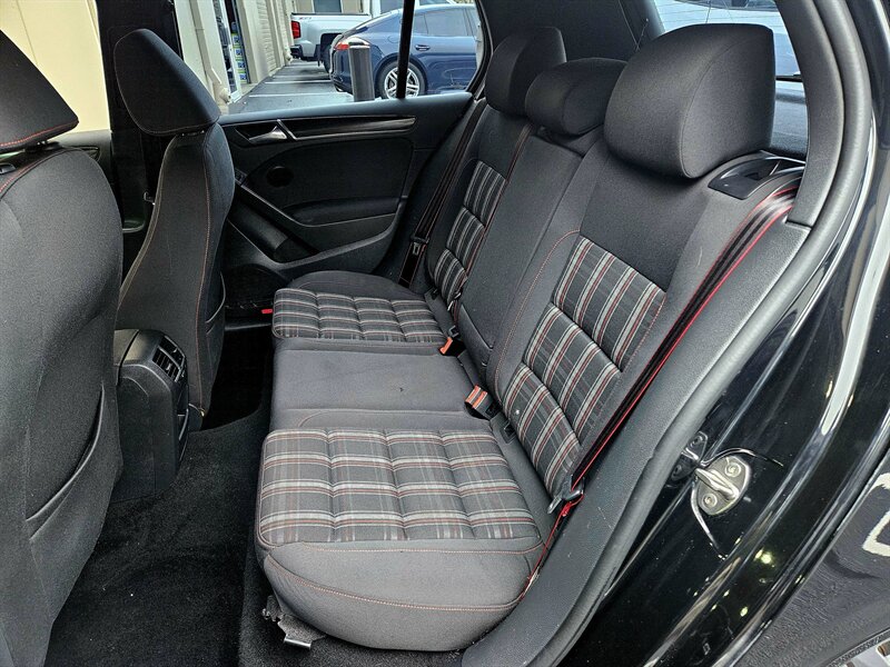 2013 Volkswagen GTI   - Photo 28 - Hillsboro, OR 97124