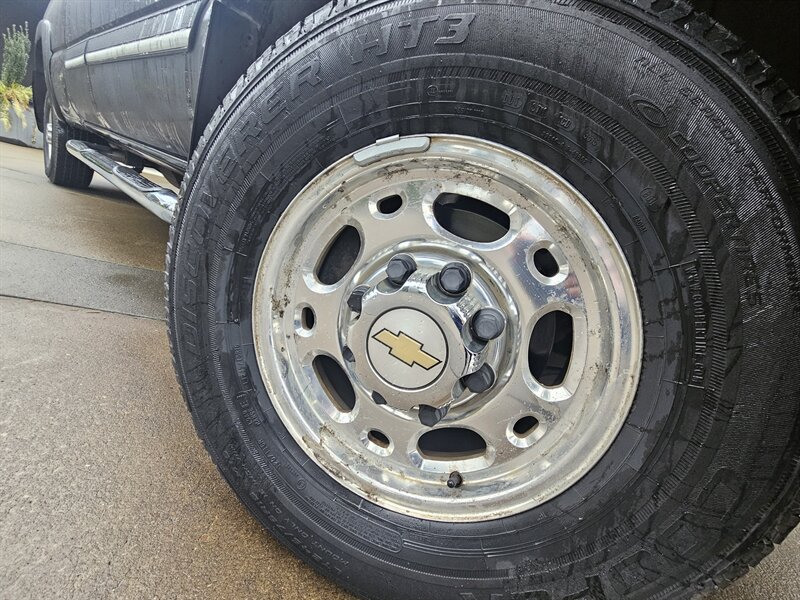 2003 Chevrolet Silverado 2500HD LT - Photo 12 - Hillsboro, OR 97124
