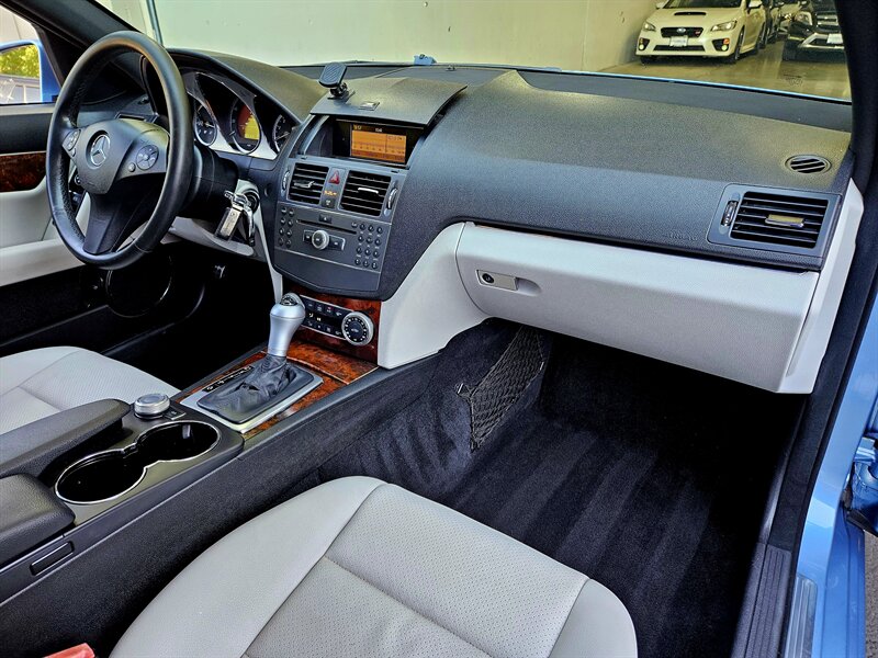 2010 Mercedes-Benz C 300 Sport - Photo 2 - Hillsboro, OR 97124