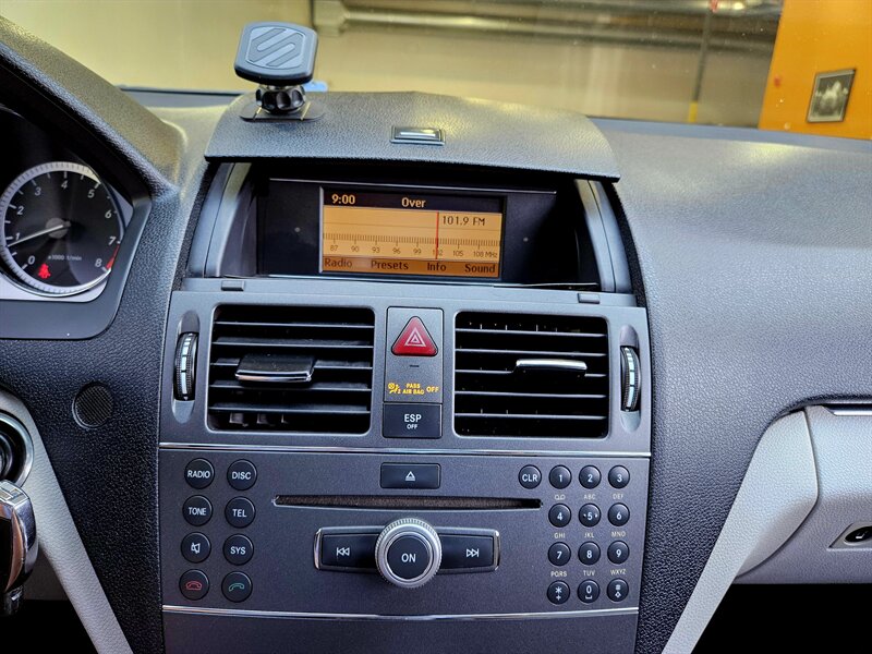 2010 Mercedes-Benz C 300 Sport - Photo 23 - Hillsboro, OR 97124