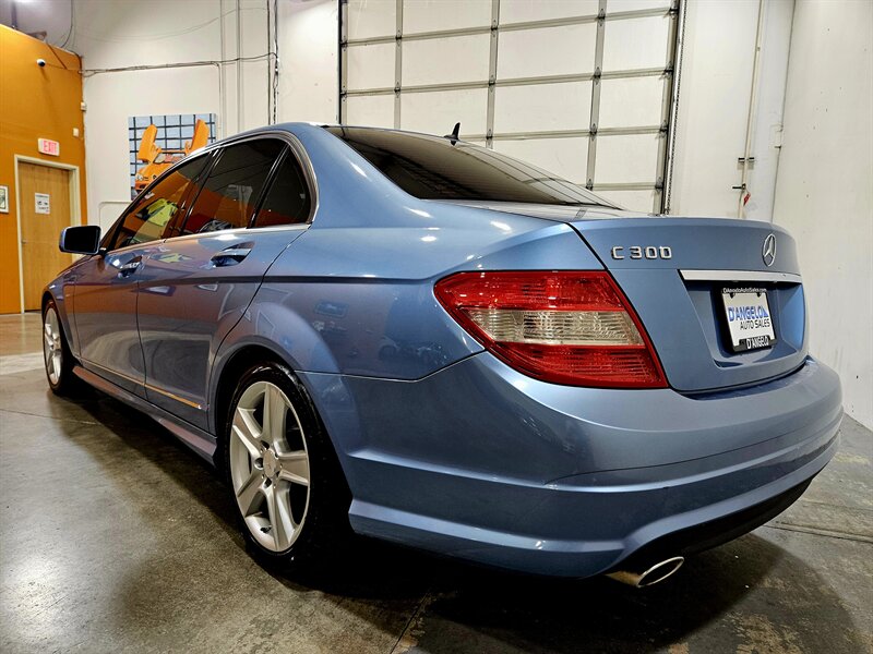 2010 Mercedes-Benz C 300 Sport - Photo 8 - Hillsboro, OR 97124